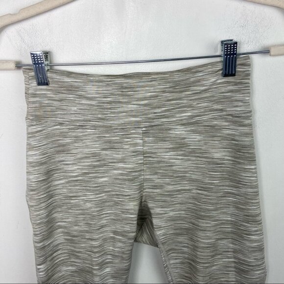 Outdoor Voices Tan Tech Sweat 3/4 Leggings Size S High Rise Tight Athletic Small - Picture 5 of 11